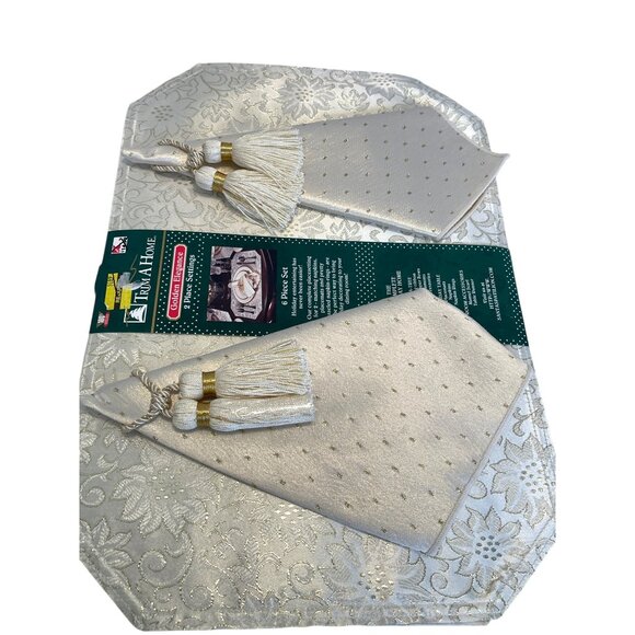 Christmas Holiday White Gold Formal Flower Brocade Table Linen Set Placemats NWT - Picture 9 of 9